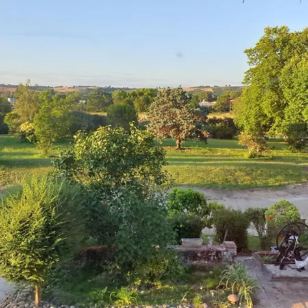 Domaine Des Jammetous - And Yoga Retreat Center * La Magdelaine-Sur-Tarn