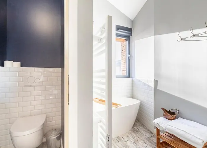 Alojamento de Acomodação e Pequeno-almoço Domaine Des Jammetous - And Yoga Retreat Center 3*