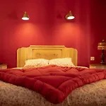 Domaine Des Jammetous - And Yoga Retreat Center La Magdelaine-Sur-Tarn
