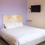 Domaine Des Jammetous - And Yoga Retreat Center La Magdelaine-Sur-Tarn