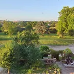 Domaine Des Jammetous - And Yoga Retreat Center 3* La Magdelaine-Sur-Tarn