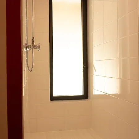 Couette-café Domaine Des Jammetous - Boutique La Magdelaine-Sur-Tarn