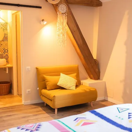 Domaine Des Jammetous - And Yoga Retreat Center 住宿加早餐酒店 3*