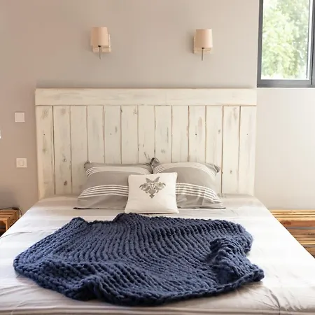 Domaine Des Jammetous - Boutique 3* La Magdelaine-Sur-Tarn