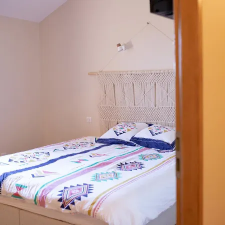 ベッド・アンド・ブレックファスト Domaine Des Jammetous - And Yoga Retreat Center