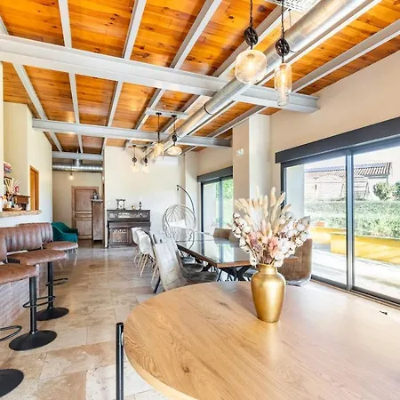 ベッド・アンド・ブレックファスト Domaine Des Jammetous - And Yoga Retreat Center La Magdelaine-Sur-Tarn