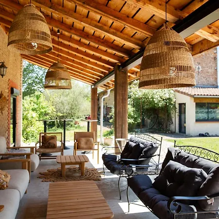 Domaine Des Jammetous - And Yoga Retreat Center לינה וארוחת בוקר