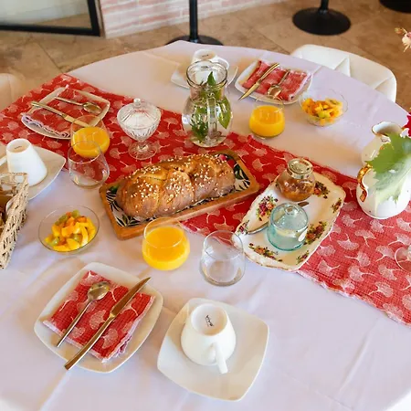 住宿加早餐酒店 Domaine Des Jammetous - And Yoga Retreat Center La Magdelaine-Sur-Tarn