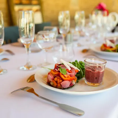 Domaine Des Jammetous - And Yoga Retreat Center La Magdelaine-Sur-Tarn