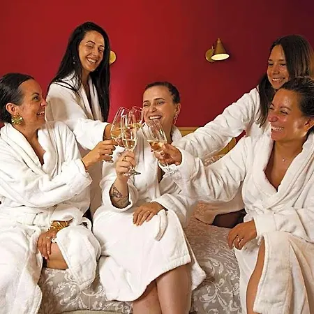 Domaine Des Jammetous - And Yoga Retreat Center La Magdelaine-Sur-Tarn