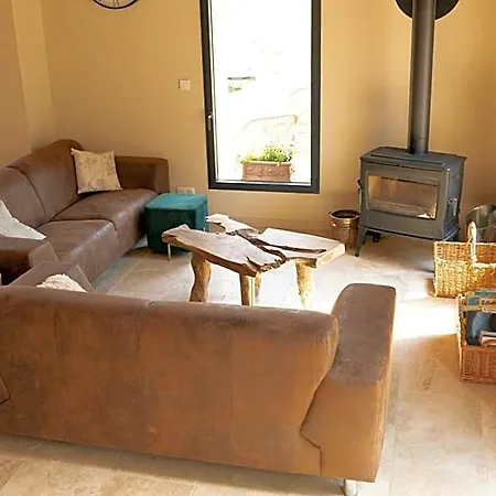Bed & Breakfast Domaine Des Jammetous - And Yoga Retreat Center