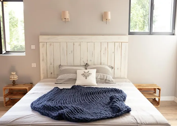 Domaine Des Jammetous - And Yoga Retreat Center 3* La Magdelaine-Sur-Tarn