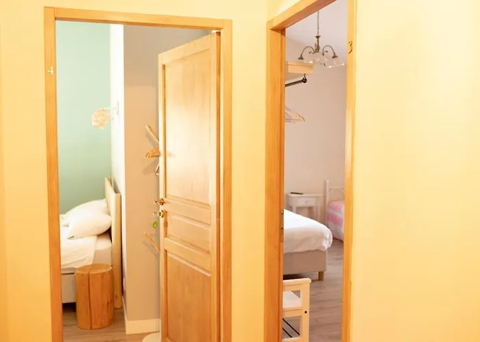 Domaine Des Jammetous - And Yoga Retreat Center 3* La Magdelaine-Sur-Tarn