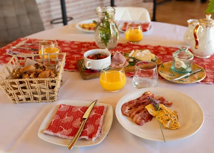 Bed & Breakfast Domaine Des Jammetous - And Yoga Retreat Center La Magdelaine-Sur-Tarn