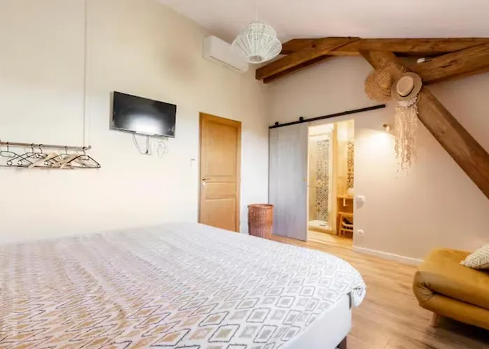 Domaine Des Jammetous - And Yoga Retreat Center Bed & Breakfast